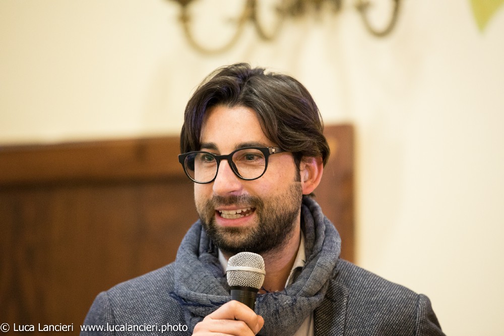 1 L60CUExMngdSud7tiMFmcg