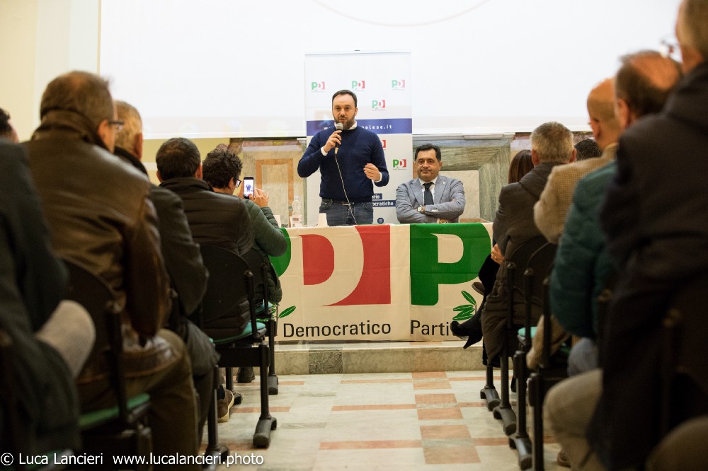 1 VEqhVB HO7hUkupPT5FRng